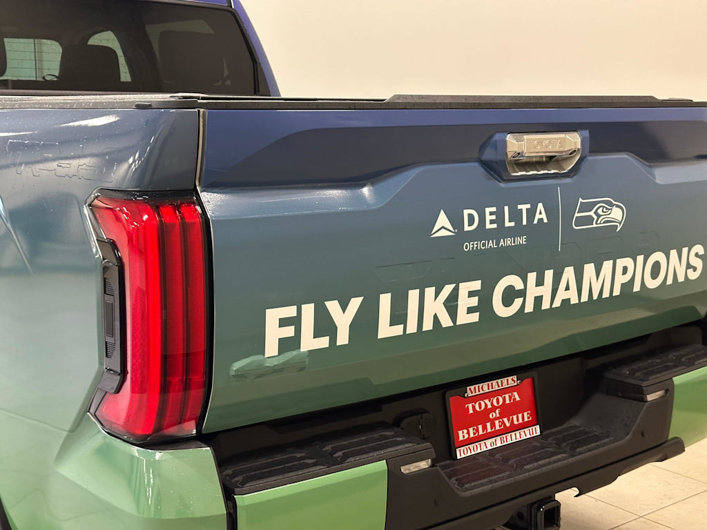 Thumbnail: 2023 Toyota Tundra - 7