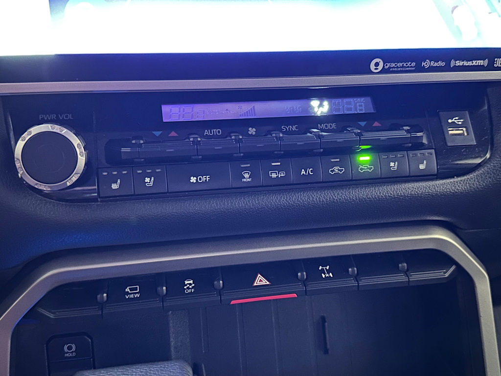 Thumbnail: 2023 Toyota Tundra - 23