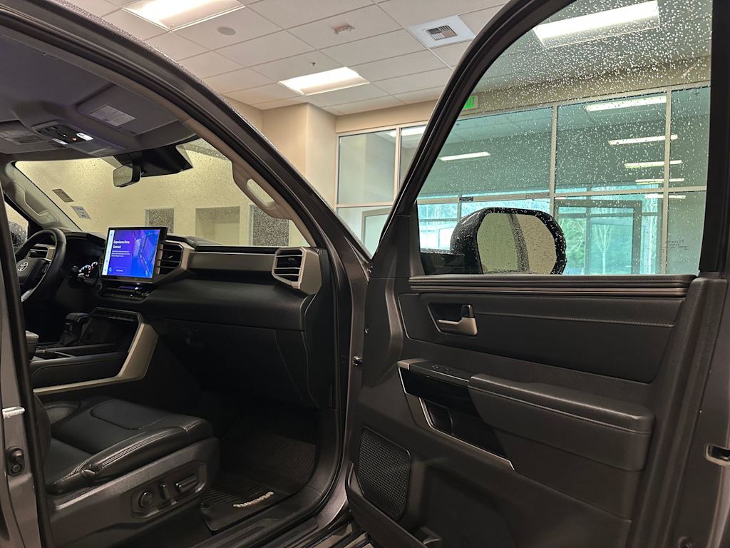 Thumbnail: 2023 Toyota Tundra - 31