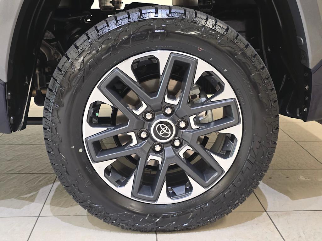 Thumbnail: 2024 Toyota Tundra - 8