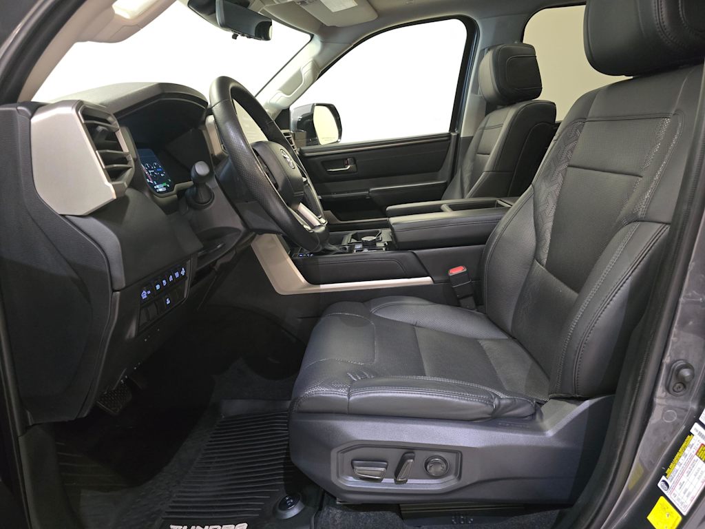Thumbnail: 2024 Toyota Tundra - 11