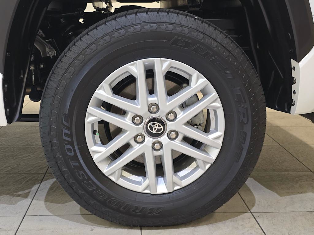 Thumbnail: 2025 Toyota Tundra - 8