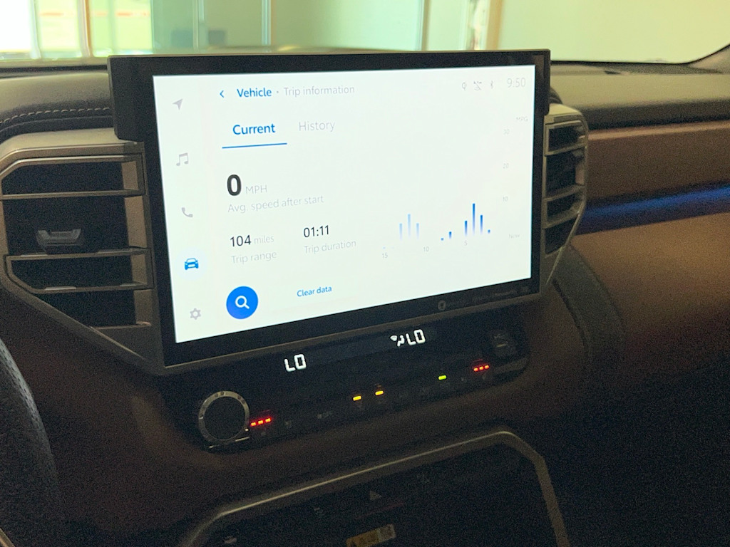 Thumbnail: 2024 Toyota Tundra - 16