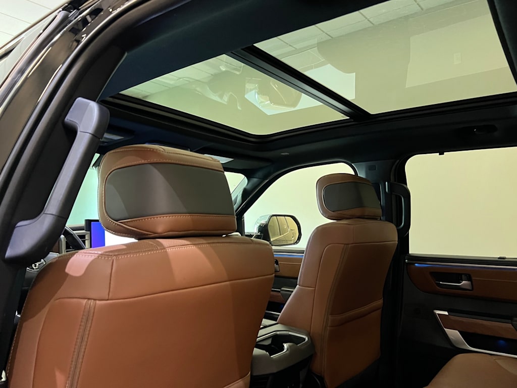 Thumbnail: 2024 Toyota Tundra - 21