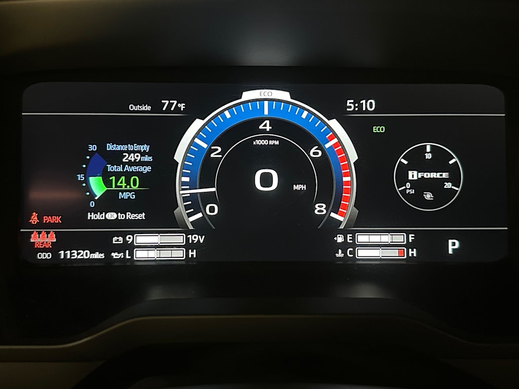 Thumbnail: 2025 Toyota Tundra - 18