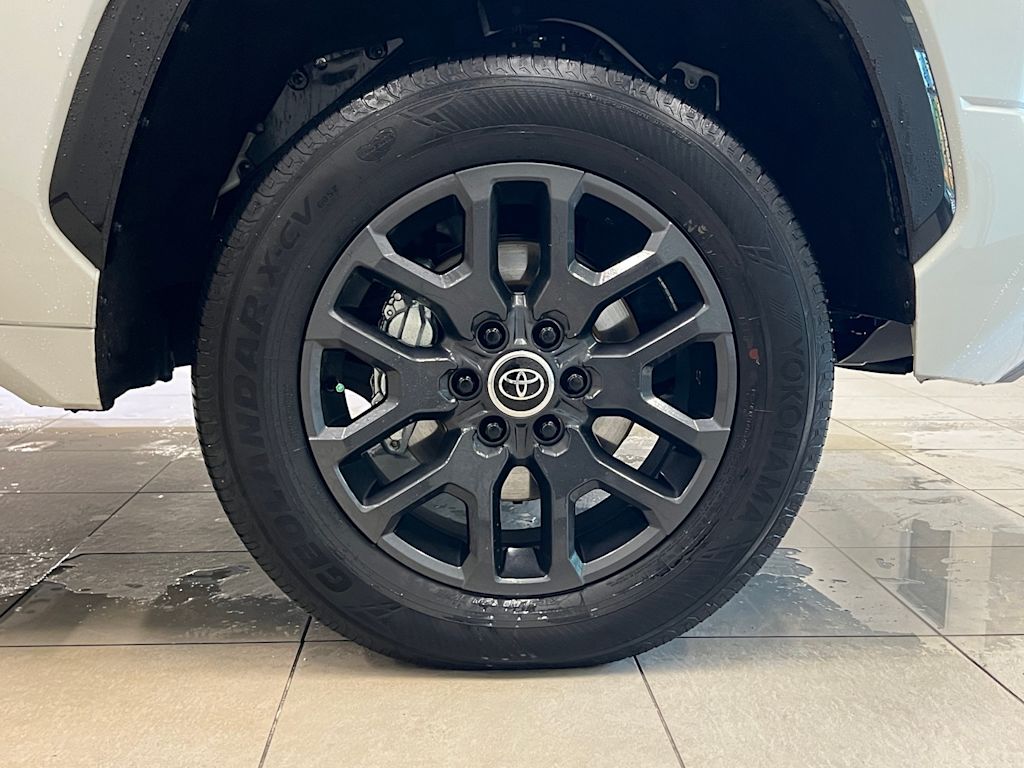 Thumbnail: 2024 Toyota Tundra - 8