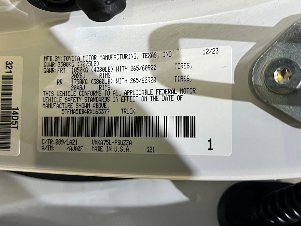 Thumbnail: 2024 Toyota Tundra - 20