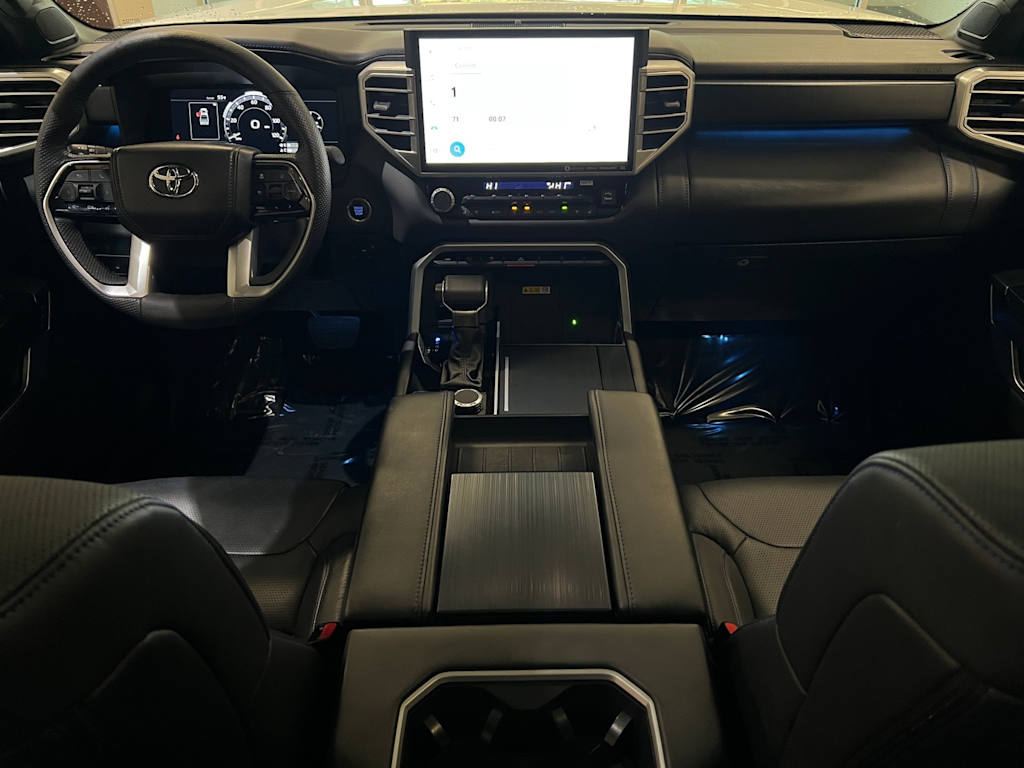 Thumbnail: 2024 Toyota Tundra - 10