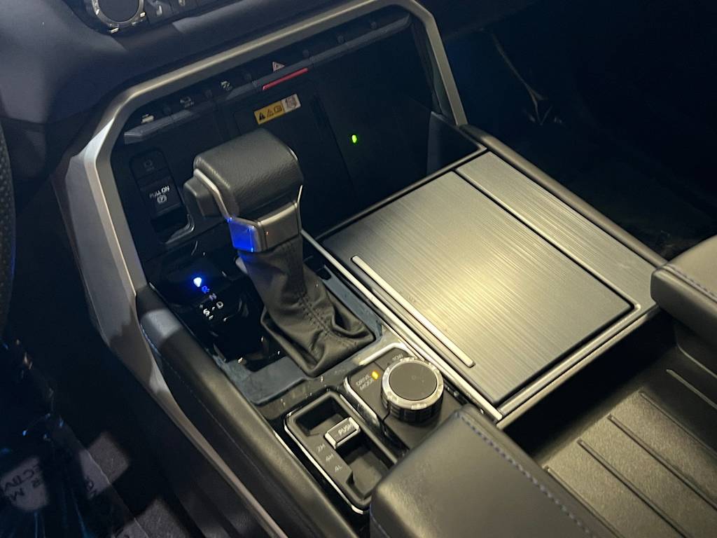 Thumbnail: 2024 Toyota Tundra - 17