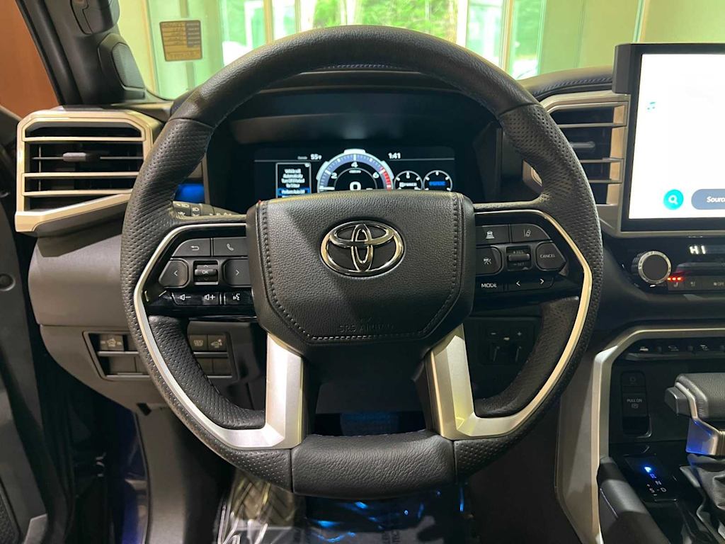 Thumbnail: 2023 Toyota Tundra - 15