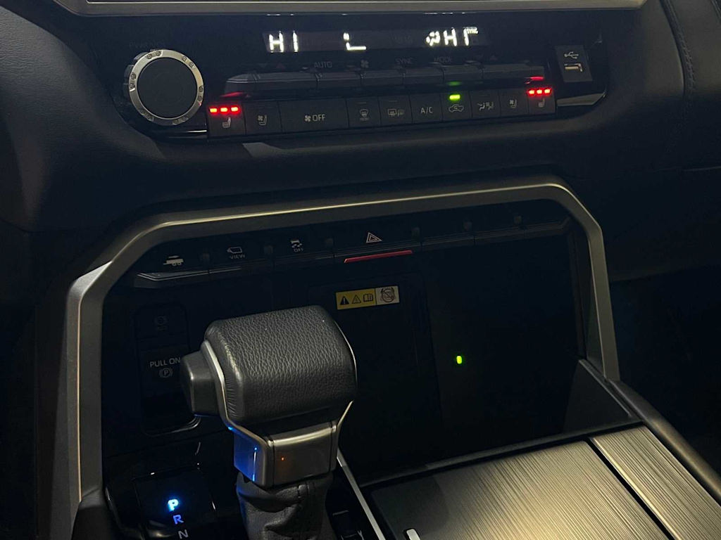 Thumbnail: 2023 Toyota Tundra - 26