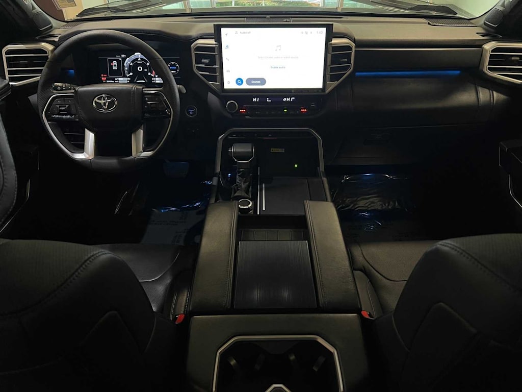 Thumbnail: 2023 Toyota Tundra - 10