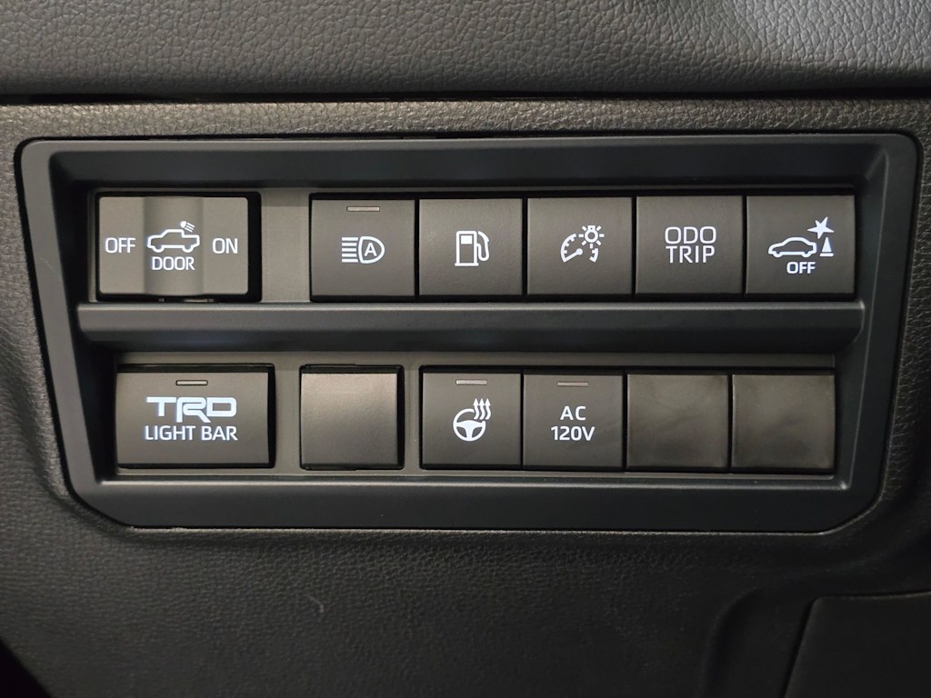 Thumbnail: 2025 Toyota Tundra - 27