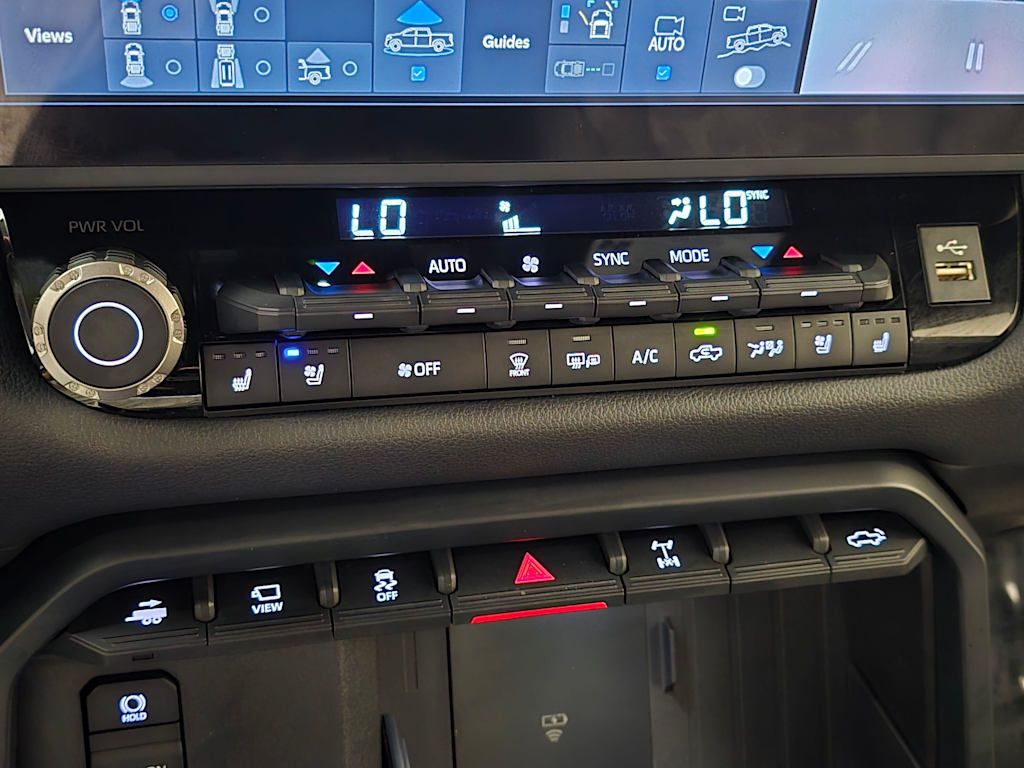 Thumbnail: 2025 Toyota Tundra - 25