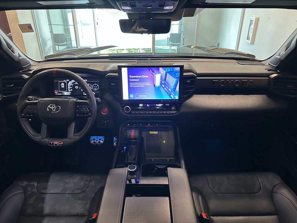 Thumbnail: 2024 Toyota Tundra - 10