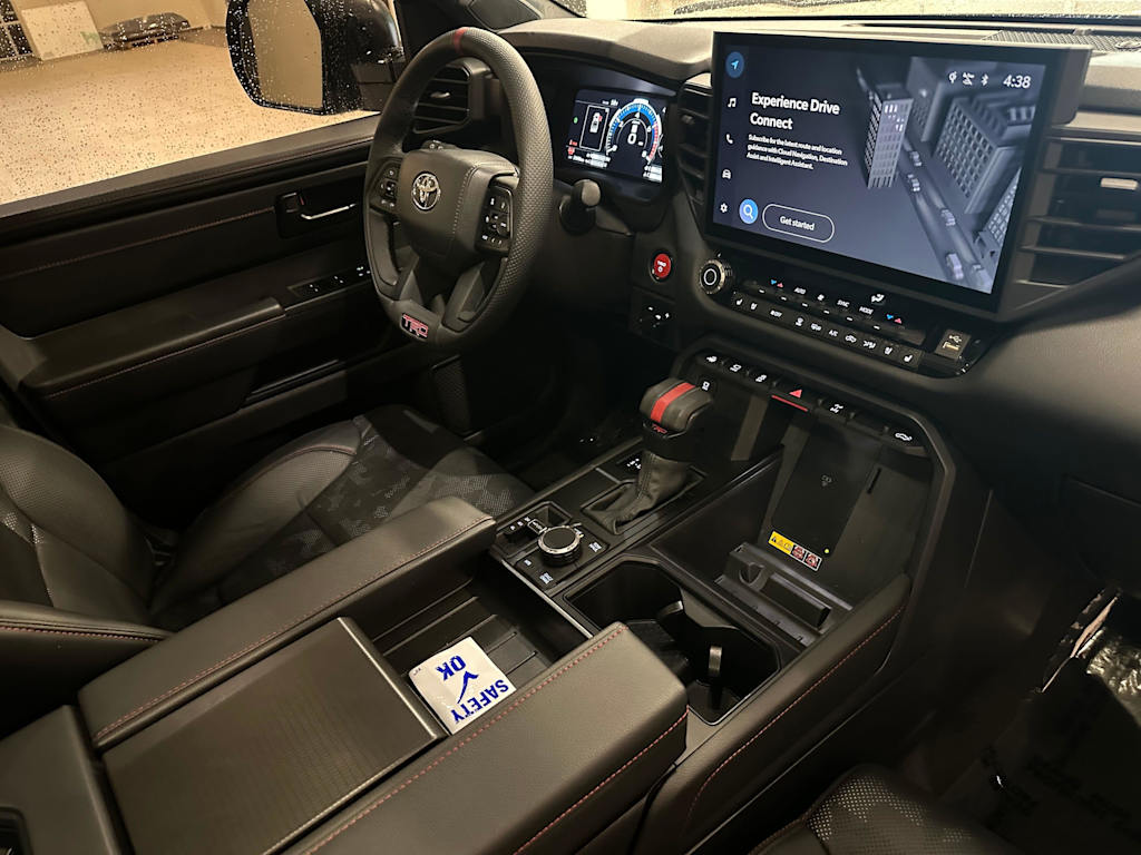Thumbnail: 2025 Toyota Tundra - 15