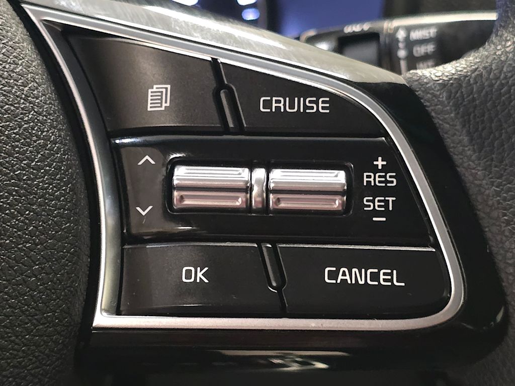 Thumbnail: 2020 Kia Optima - 26