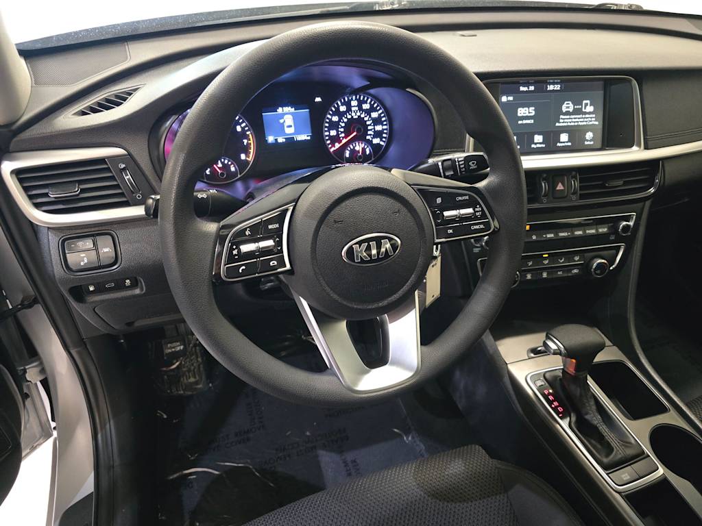 Thumbnail: 2020 Kia Optima - 2