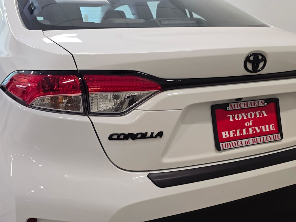 Thumbnail: 2025 Toyota Corolla - 22