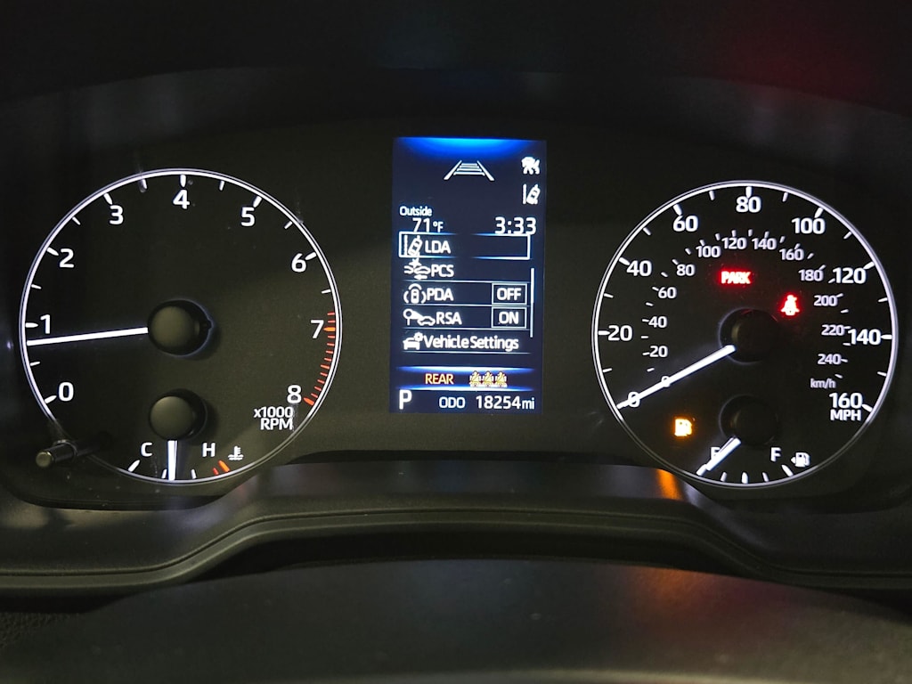 Thumbnail: 2024 Toyota Corolla - 16