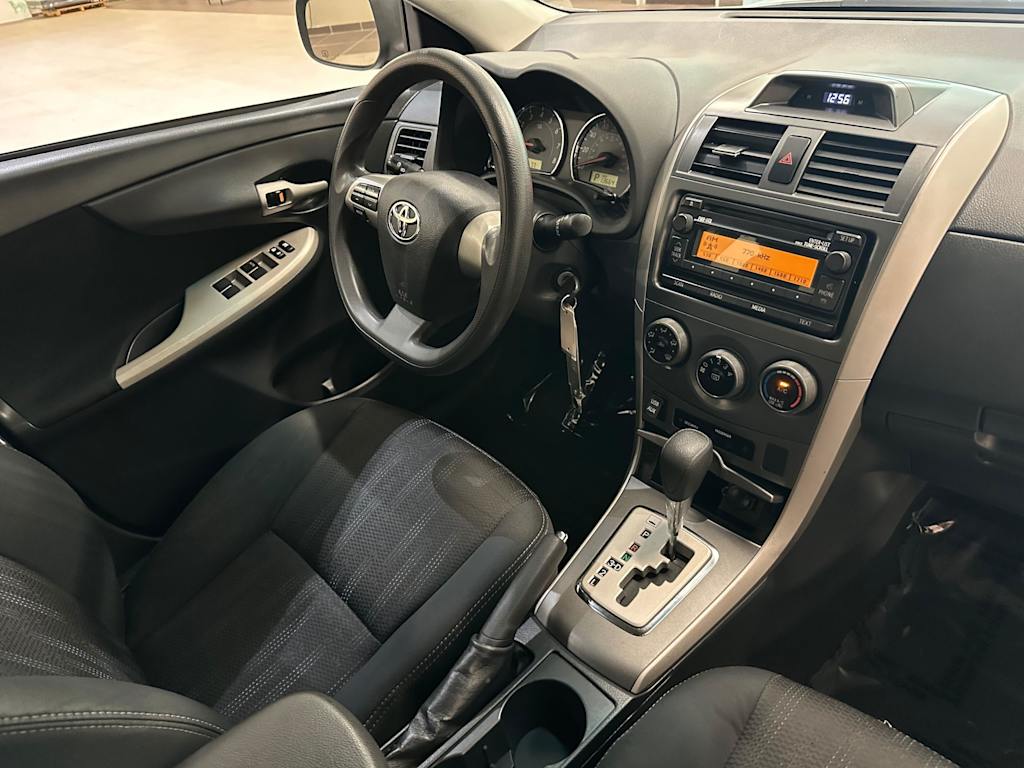 Thumbnail: 2012 Toyota Corolla - 14