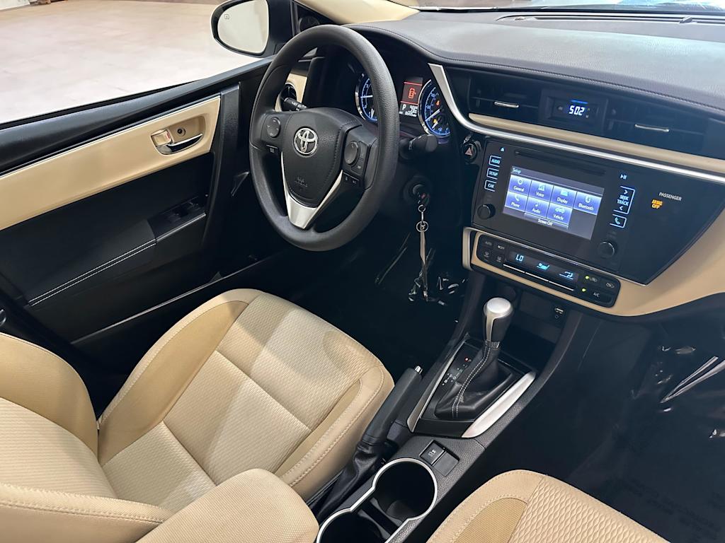 Thumbnail: 2017 Toyota Corolla - 31