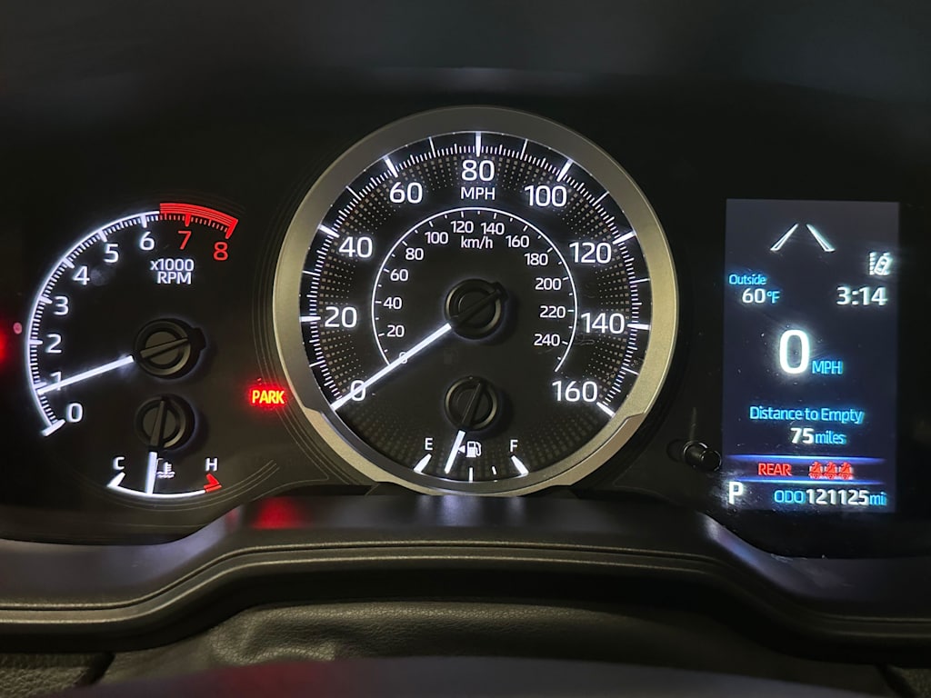 Thumbnail: 2022 Toyota Corolla - 18