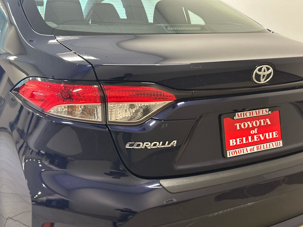 Thumbnail: 2022 Toyota Corolla - 22