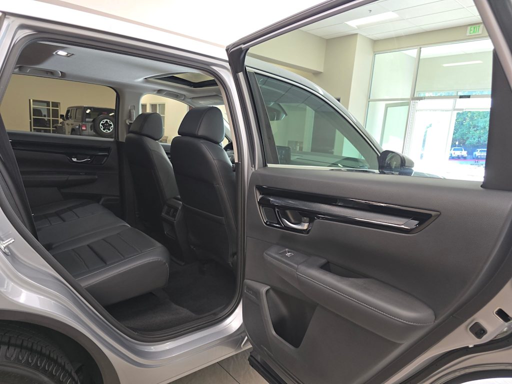 Thumbnail: 2023 Honda CR-V - 32