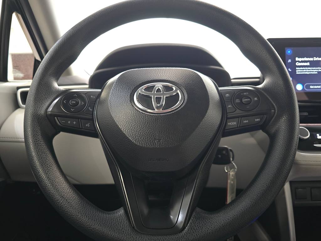 Thumbnail: 2025 Toyota Corolla Cross - 22