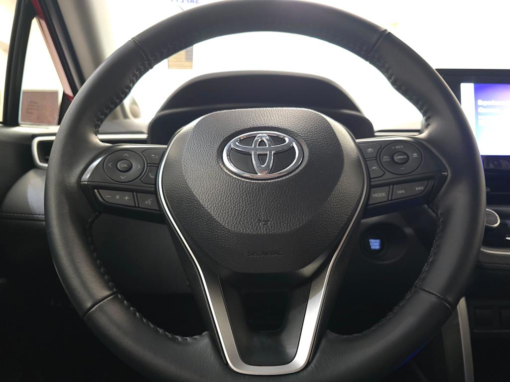 Thumbnail: 2024 Toyota Corolla Cross - 14