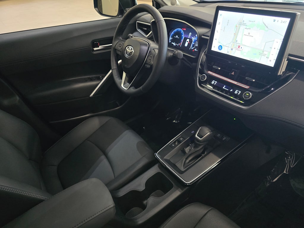 Thumbnail: 2026 Toyota Corolla Cross - 15