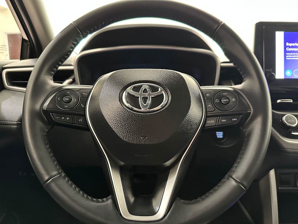 Thumbnail: 2024 Toyota Corolla Cross - 14