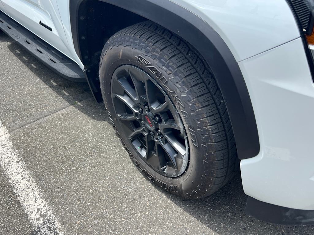Thumbnail: 2024 Toyota Sequoia - 4