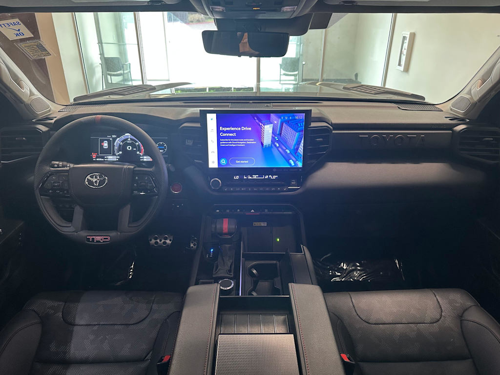 Thumbnail: 2023 Toyota Sequoia - 10