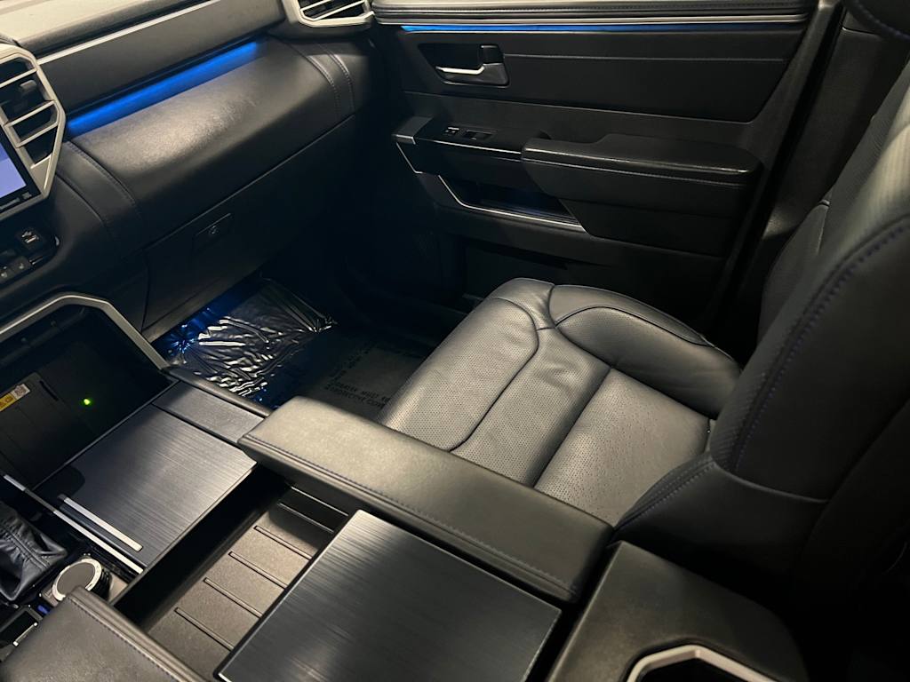 Thumbnail: 2024 Toyota Sequoia - 11