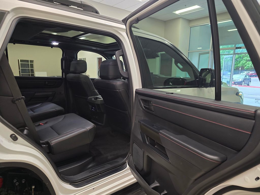 Thumbnail: 2025 Toyota Sequoia - 32