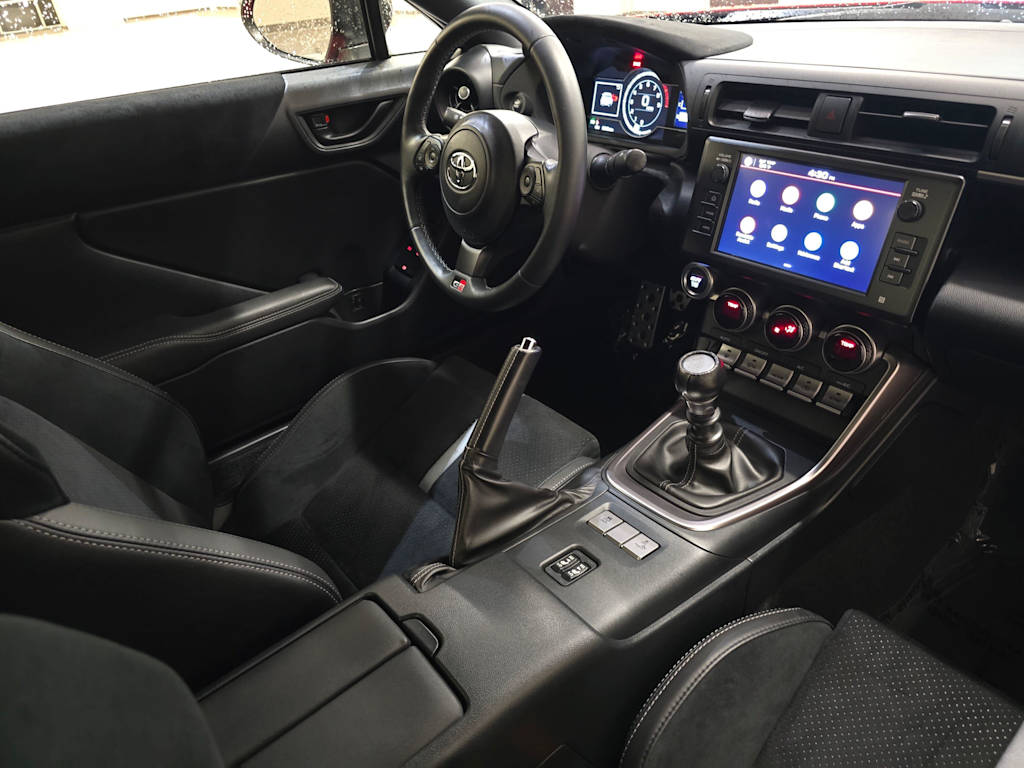 Thumbnail: 2025 Toyota GR86 - 12