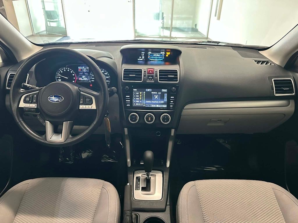 Thumbnail: 2018 Subaru Forester - 10