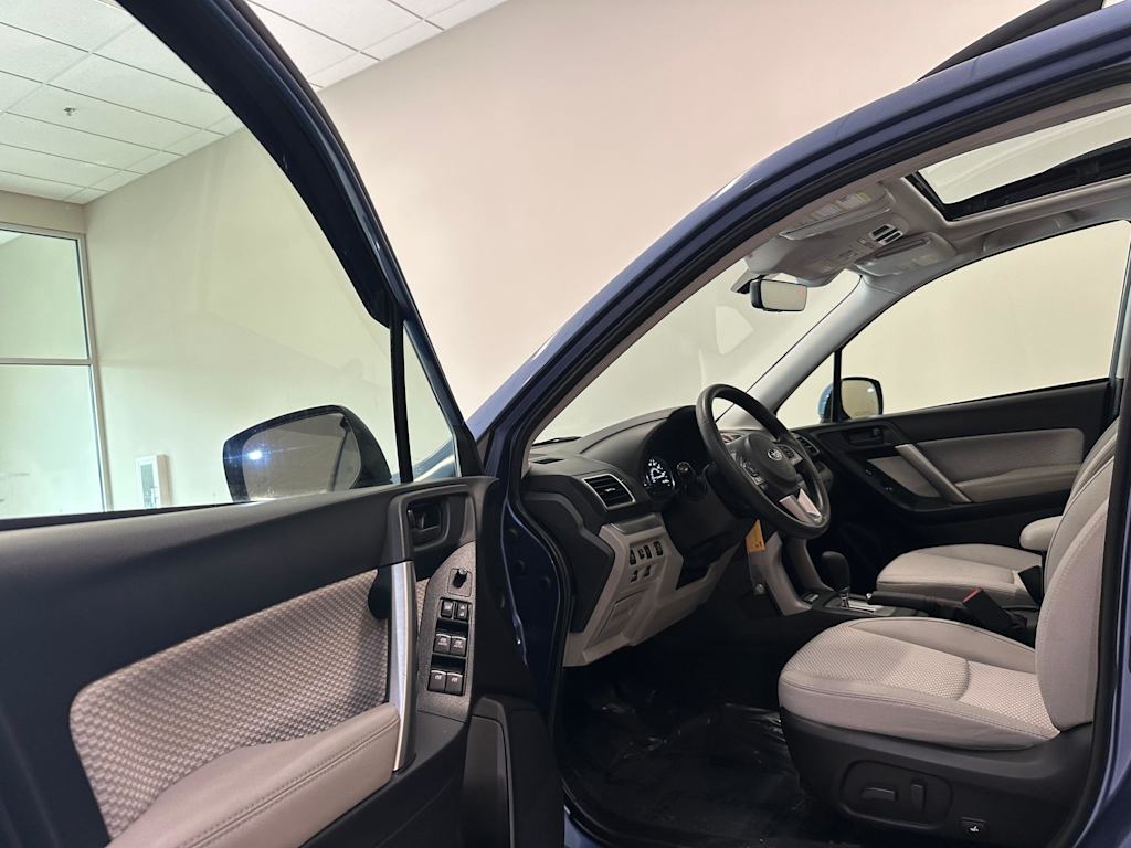 Thumbnail: 2018 Subaru Forester - 15