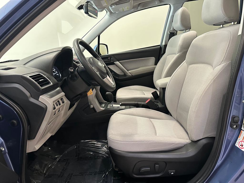 Thumbnail: 2018 Subaru Forester - 11