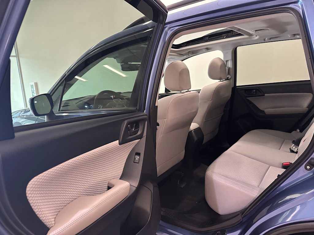 Thumbnail: 2018 Subaru Forester - 27
