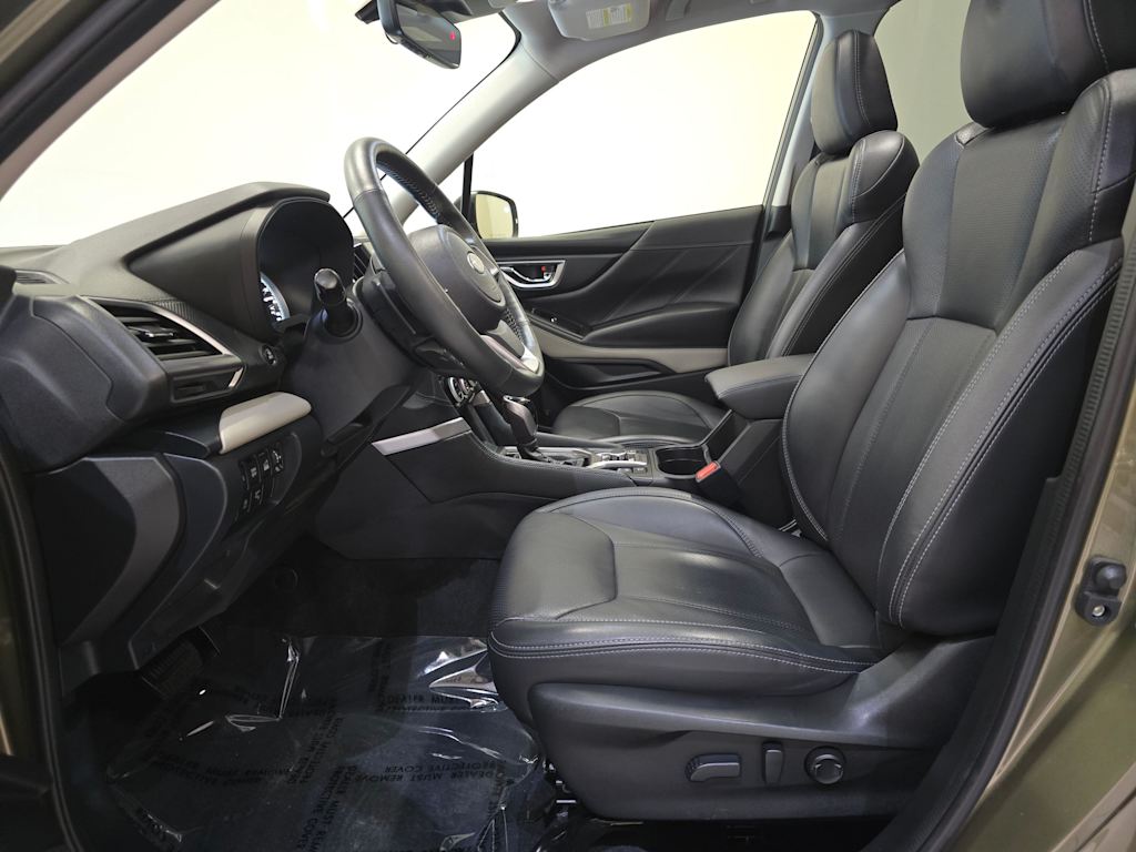 Thumbnail: 2022 Subaru Forester - 10