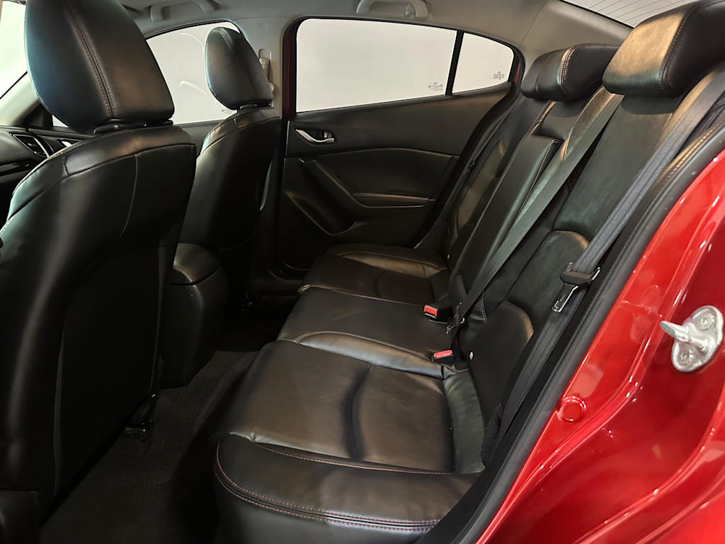 Thumbnail: 2015 Mazda Mazda3 - 13