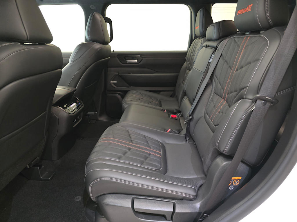 Thumbnail: 2025 Nissan Armada - 13