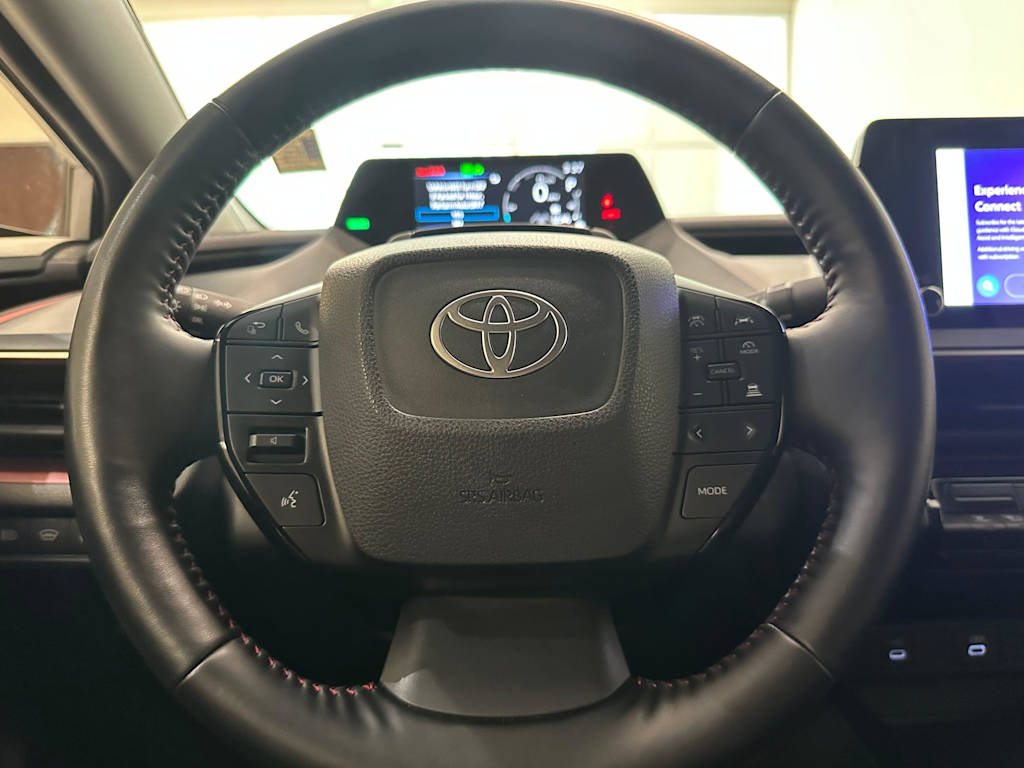 Thumbnail: 2024 Toyota Prius Prime - 13