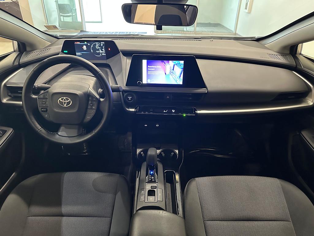 Thumbnail: 2024 Toyota Prius - 10
