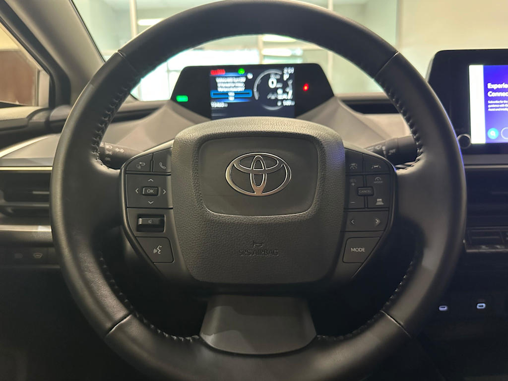 Thumbnail: 2024 Toyota Prius - 14