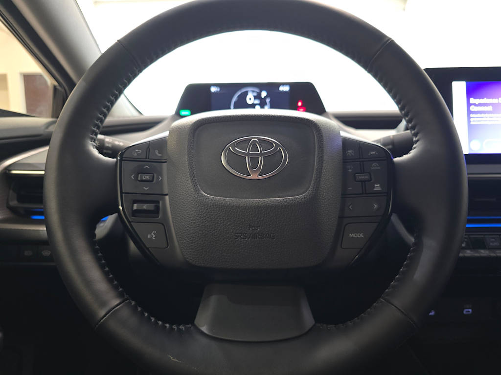 Thumbnail: 2024 Toyota Prius - 14