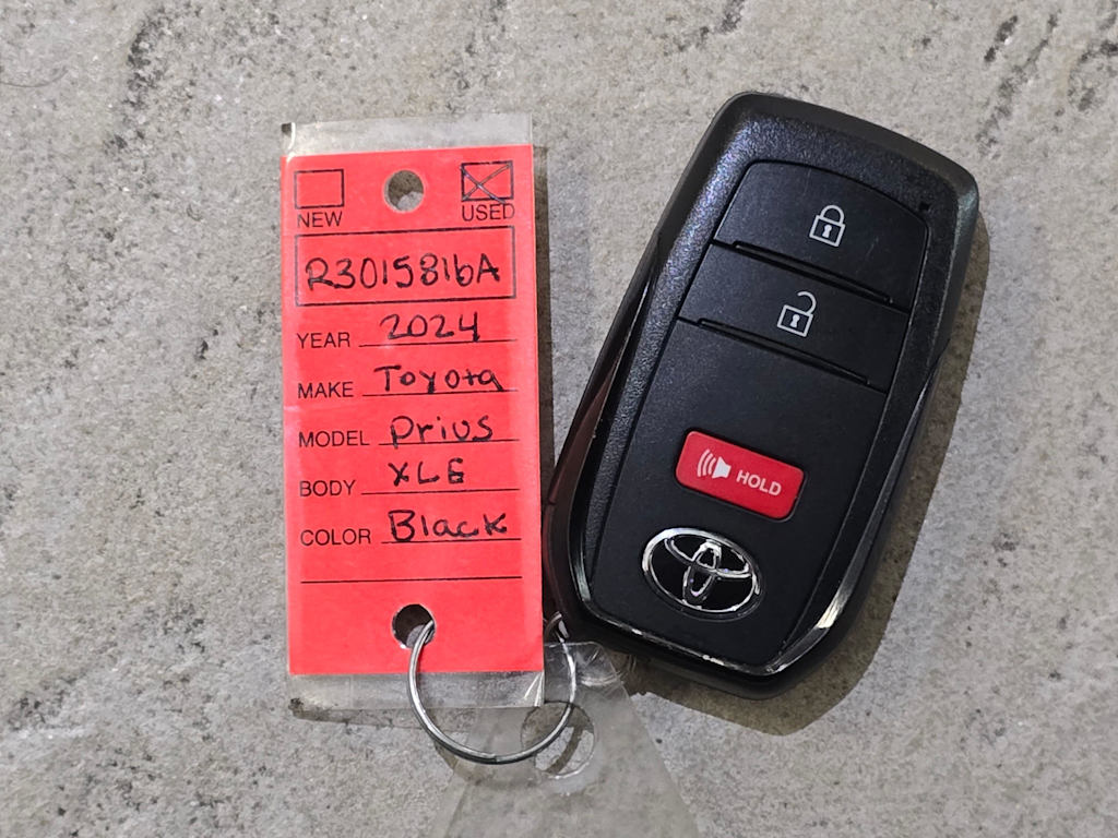 Thumbnail: 2024 Toyota Prius - 20